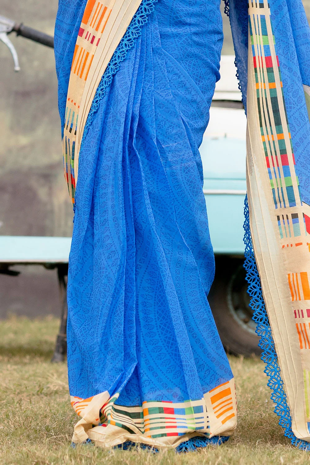 3 Piece Unstitched Denting Lawn Saree - Image 4
