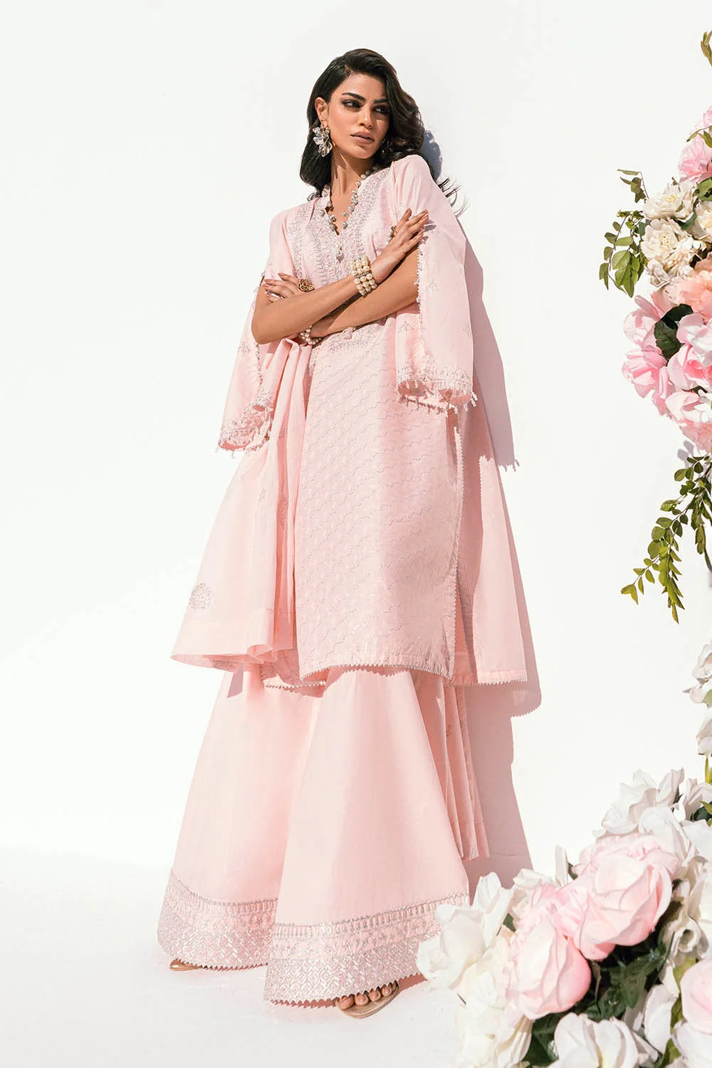 3 Piece Unstitched Embroidered Printed Denting Lawn Suit - Image 3