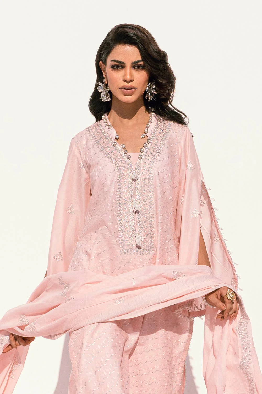 3 Piece Unstitched Embroidered Printed Denting Lawn Suit - Image 4
