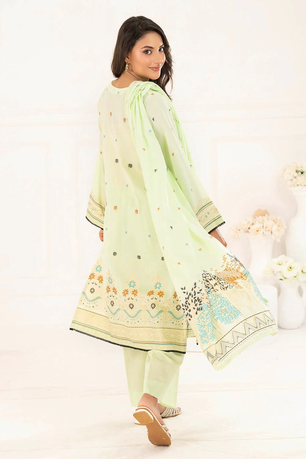 3 Piece Unstitched Jacquard Suit - Image 4