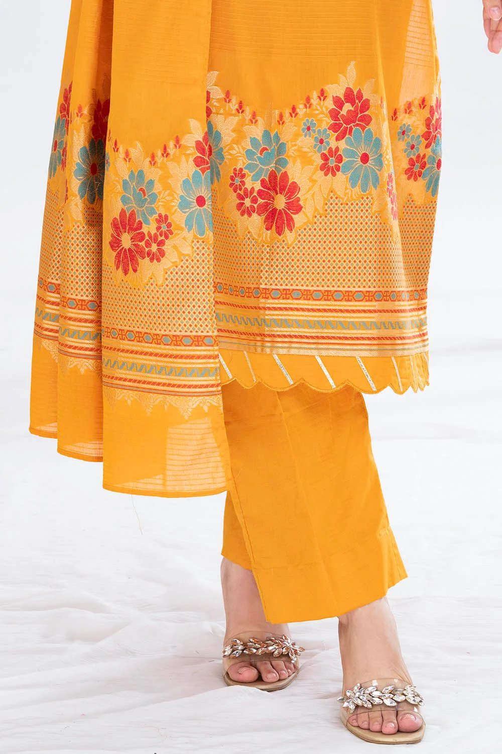 3 Piece Unstitched Jacquard Suit - Image 6