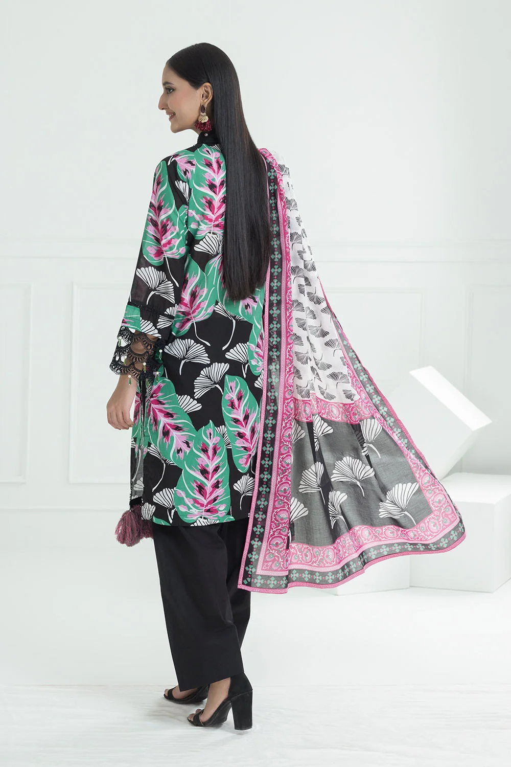 3 Piece Unstitched Jacquard Suit with Printed Lawn Dupatta - Image 4