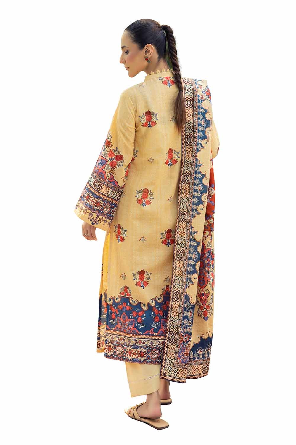 3 Piece Unstitched Printed Khaddar Suit - Image 4
