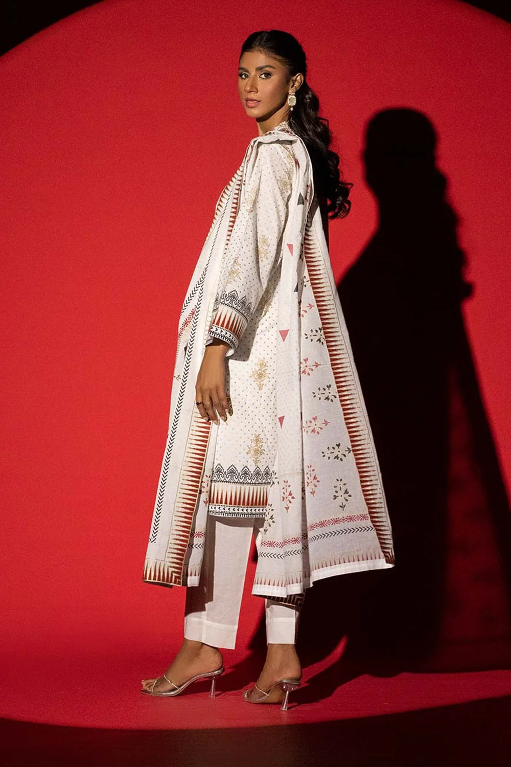 3 Piece Cambric Block Printed Suit - Image 5
