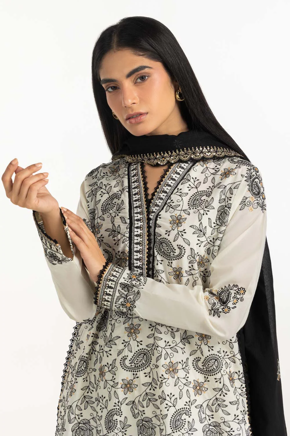 3PC Cambric Embroidered Suit - Image 4