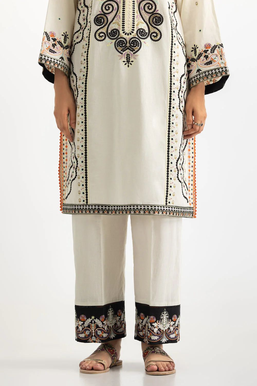 3PC Cambric Embroidered Suit - Image 6