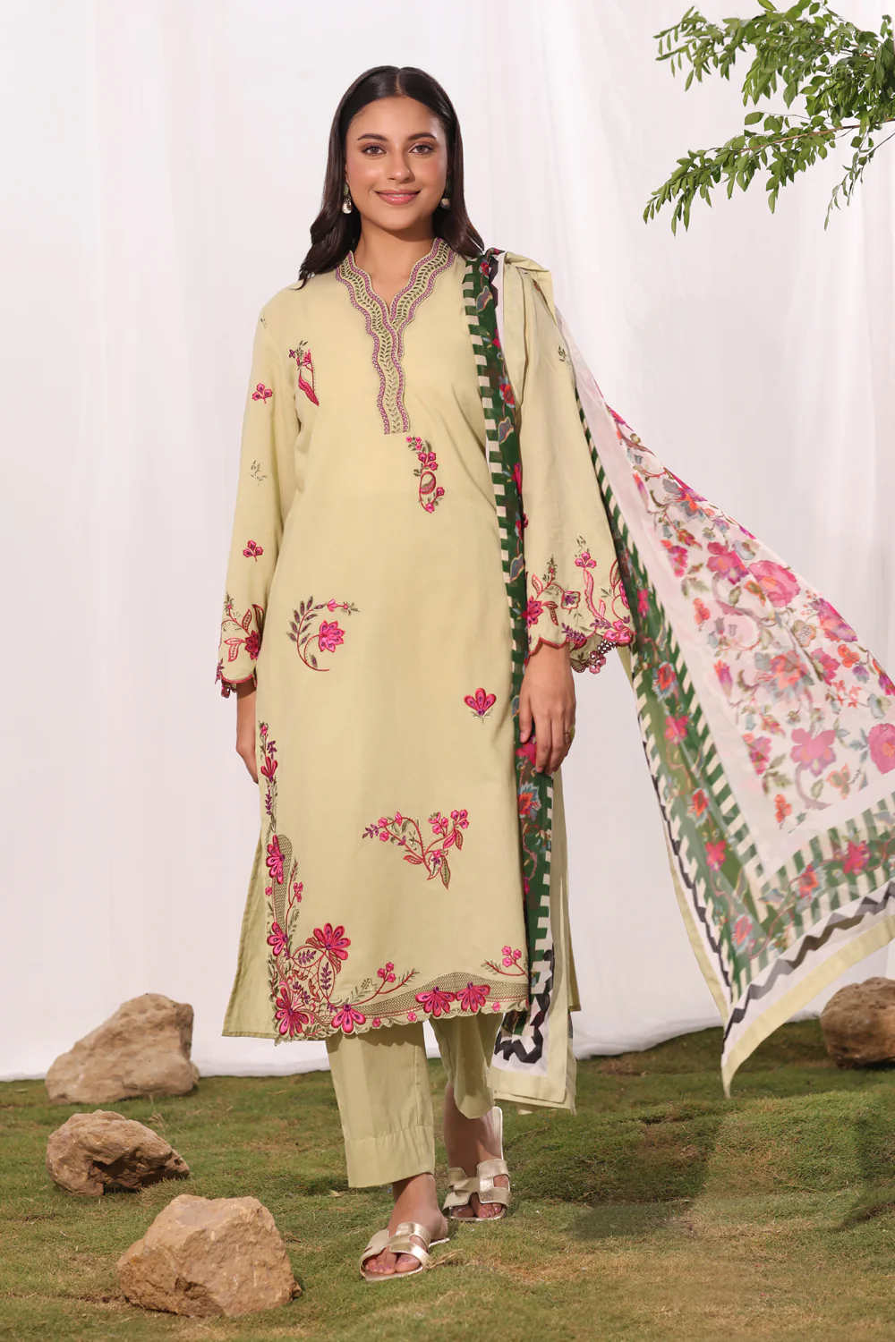 3Pc Cambric Embroidered Suit - Image 2
