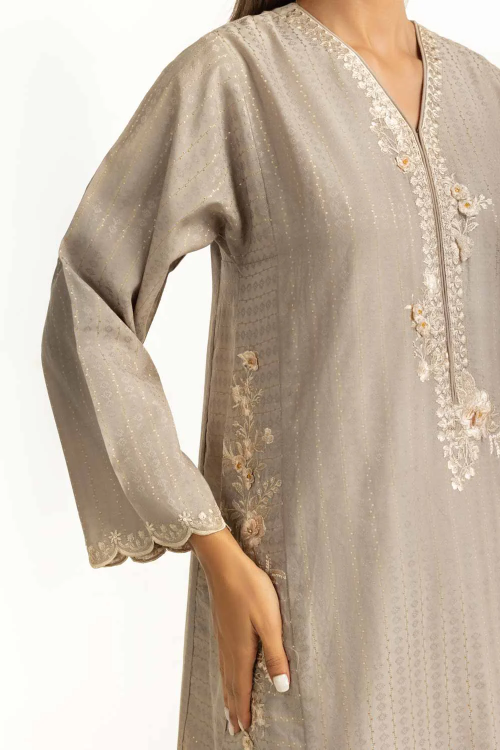 3PC Denier Jacquard Embroidered Suit - Image 3