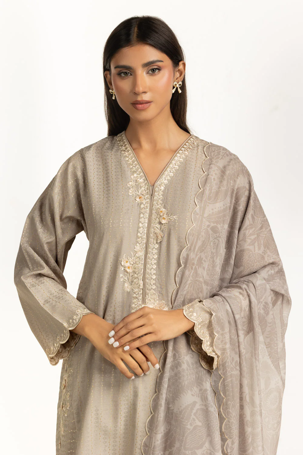 3PC Denier Jacquard Embroidered Suit - Image 4
