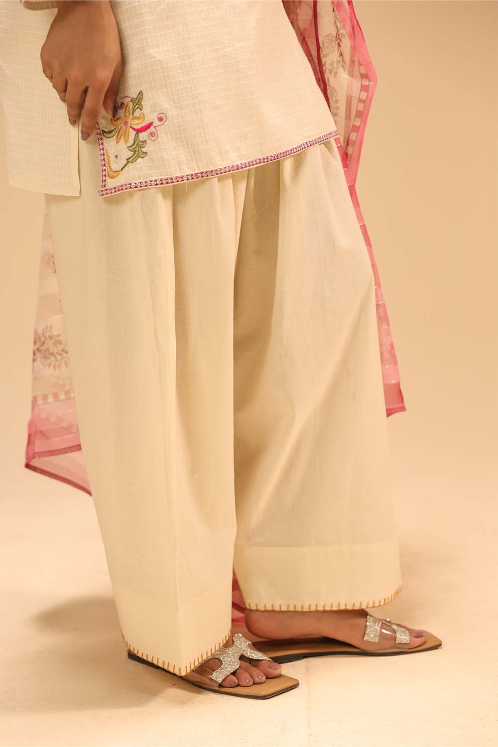 3PC Dobby Embroidered Suit - Image 7