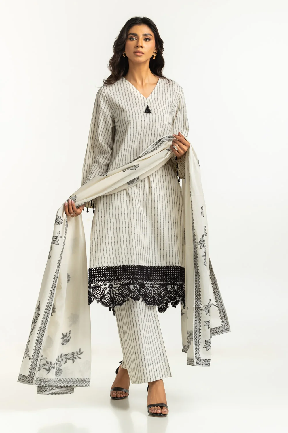 3PC Jacquard Embroidered Suit