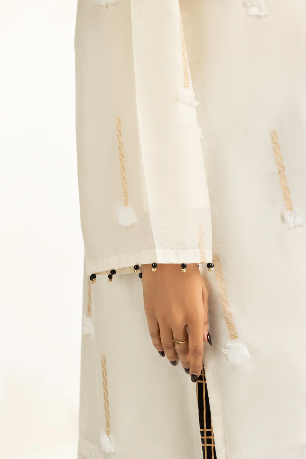 3PC Jacquard Embroidered Suit - Image 3