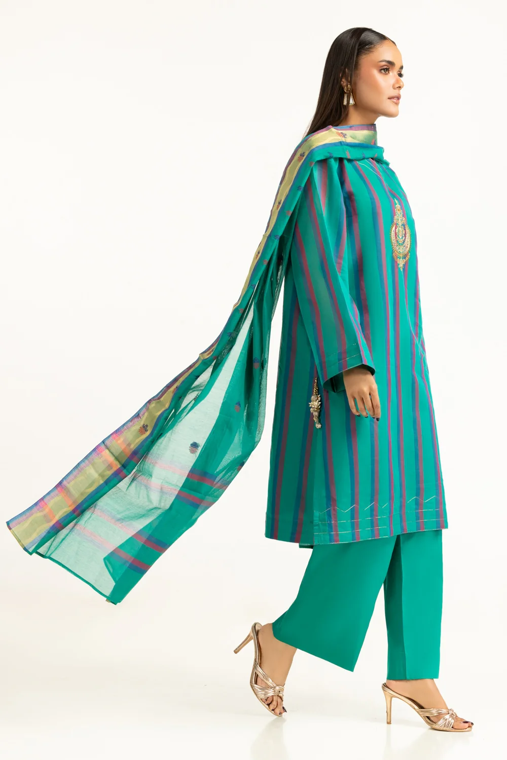 3PC Jacquard Embroidered Suit - Image 3