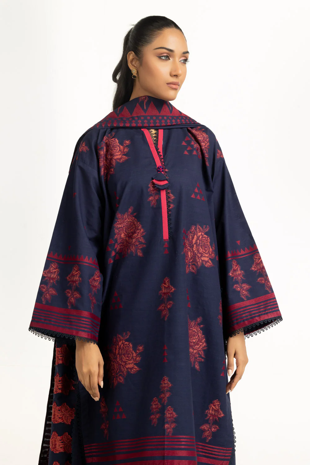 3PC Khaddar Jacquard Suit - Image 4