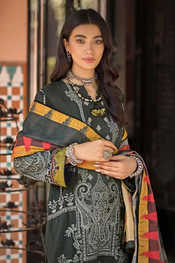 3 Piece Khaddar Jacquard Unstitched Suit with Cotton Net Dupatta - Image 5