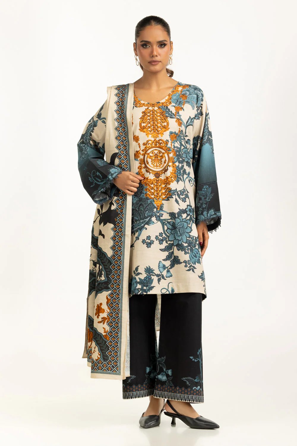 3PC Khaddar Printed Suit