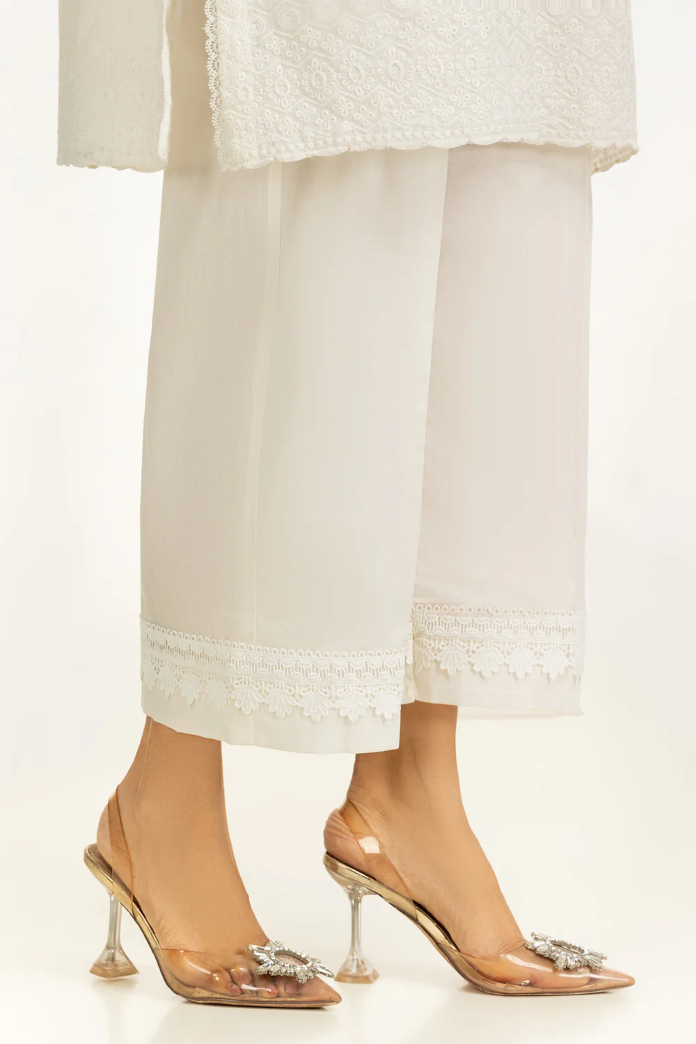 3PC Lawn Embroidered Suit - Image 6