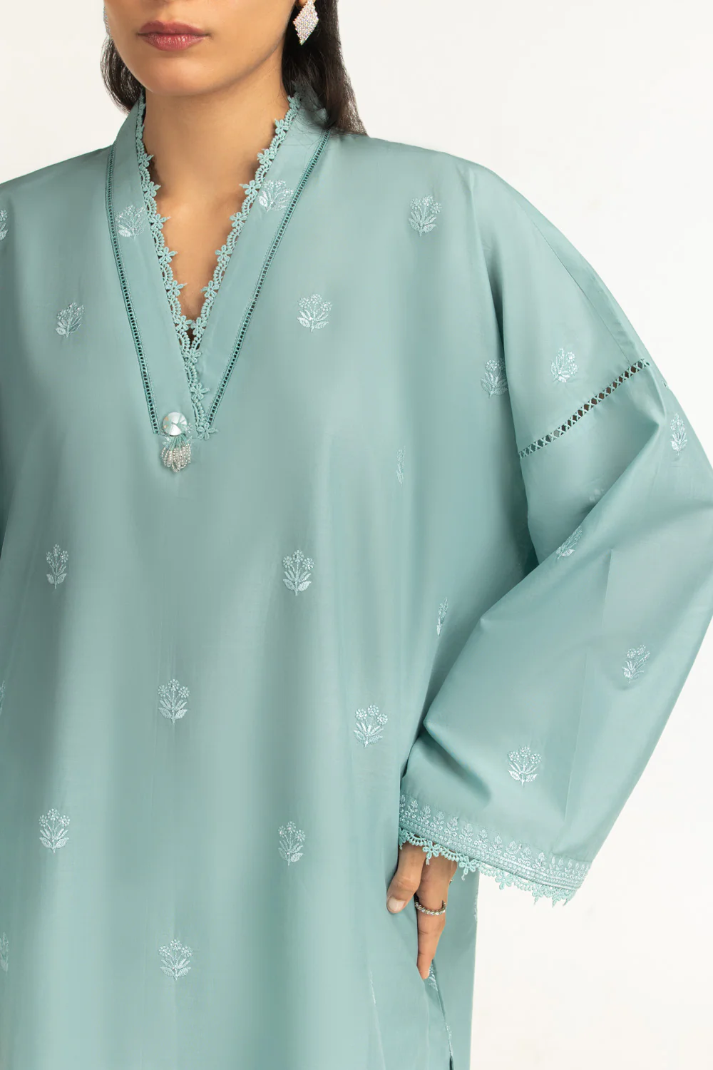 3PC Lawn Embroidered Suit - Image 2