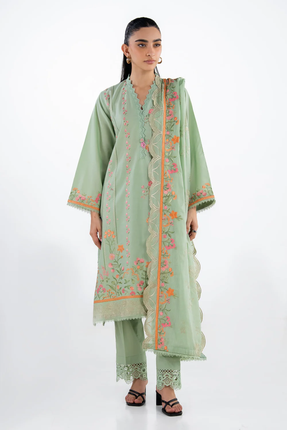 3PC Lawn Embroidered Suit - Image 5