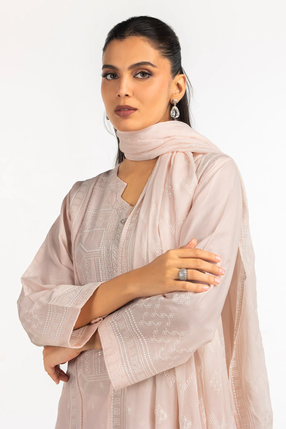 3PC Lawn Embroidered Suit - Image 2