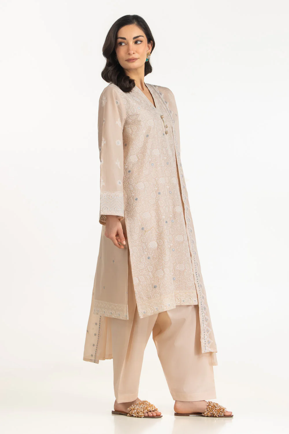 3PC Lawn Embroidered Suit - Image 4
