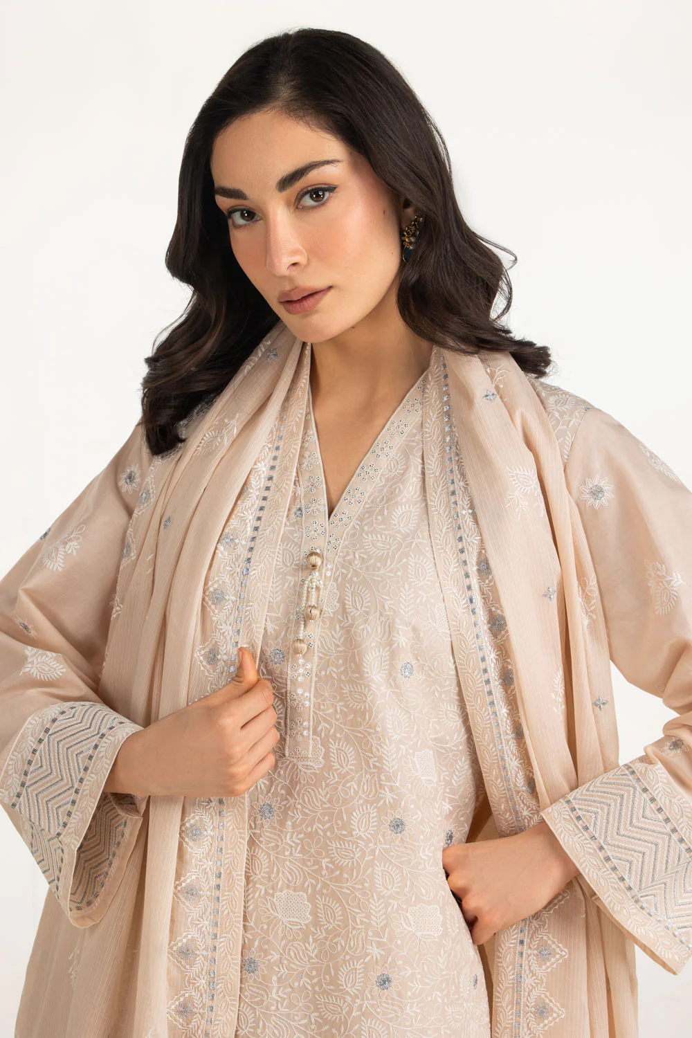 3PC Lawn Embroidered Suit - Image 5