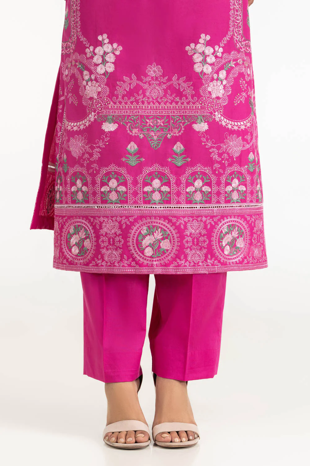 3PC Lawn Embroidered Suit - Image 7