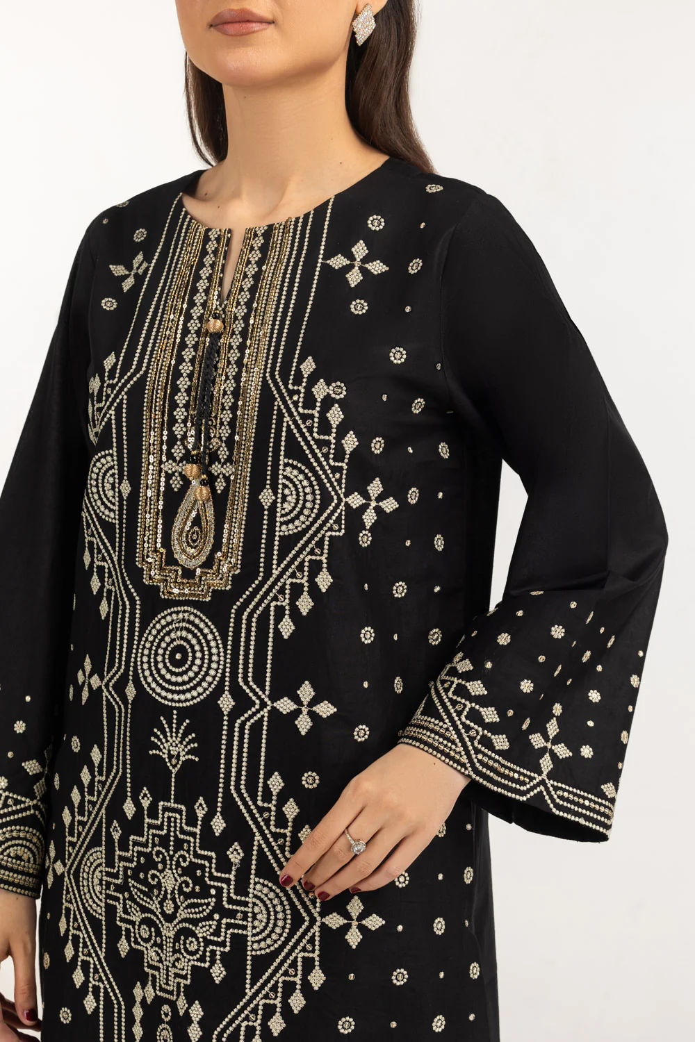 3PC Lawn Embroidered Suit - Image 2