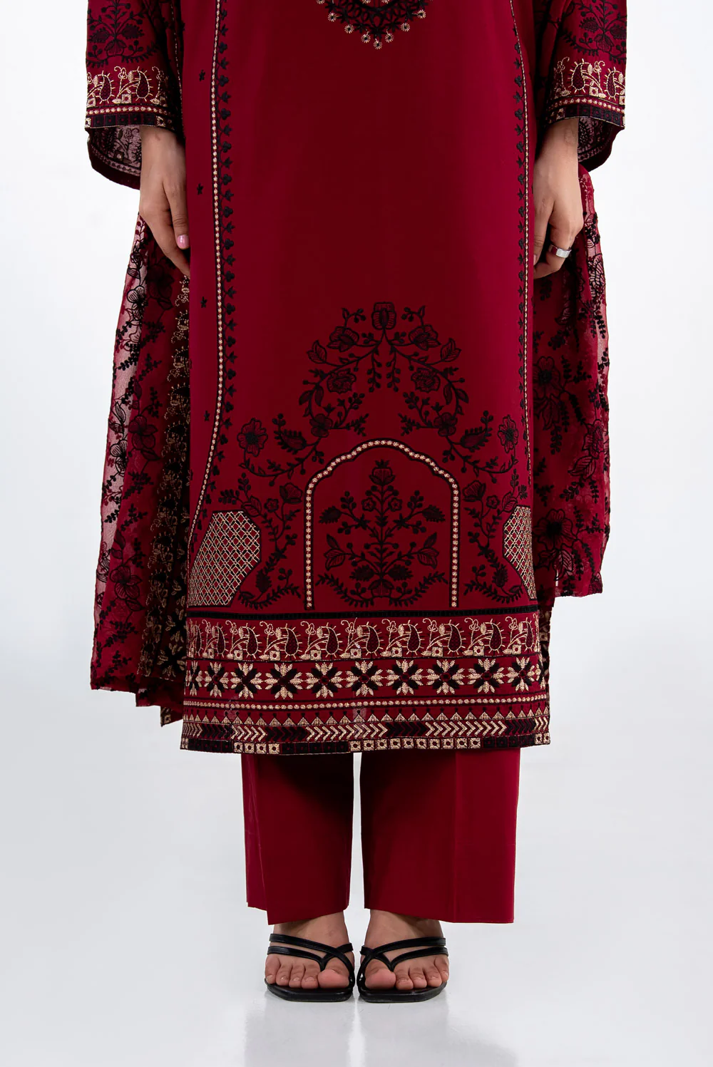 3PC Lawn Embroidered Suit - Image 5
