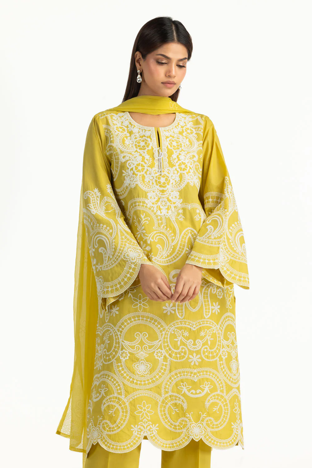 3PC Lawn Embroidered Suit - Image 4