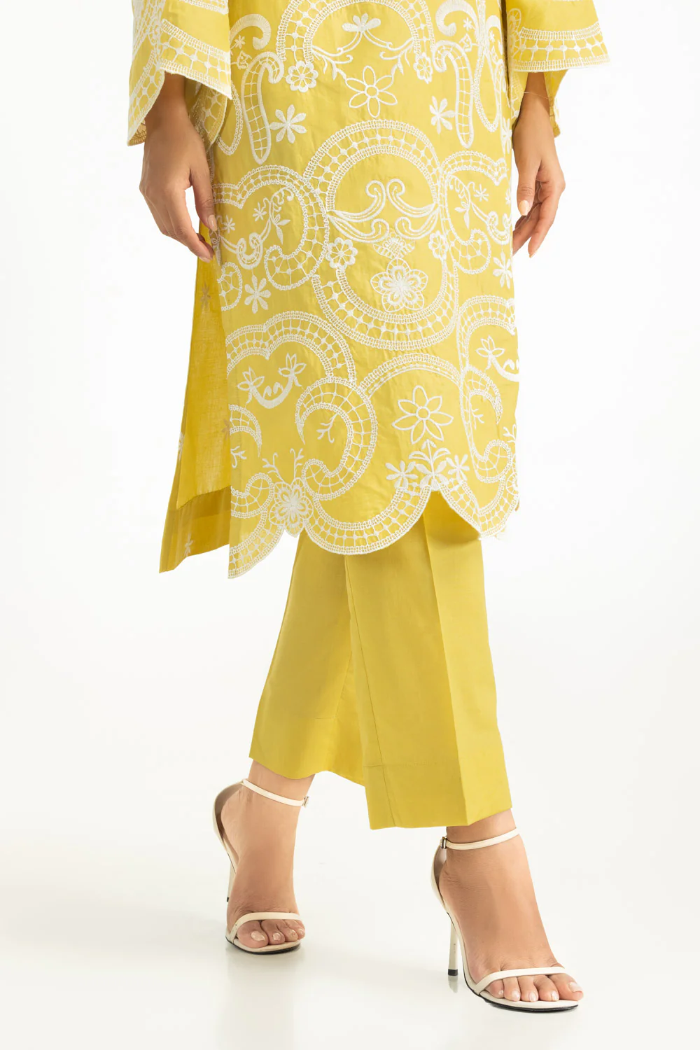 3PC Lawn Embroidered Suit - Image 7