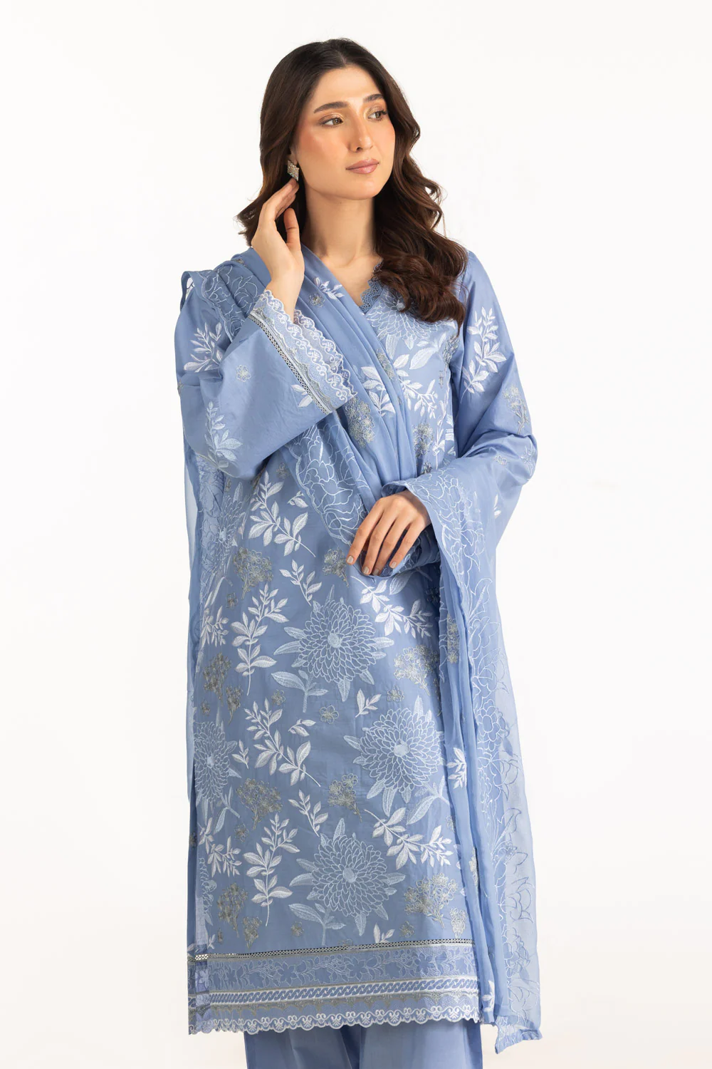 3PC Lawn Embroidered Suit - Image 4
