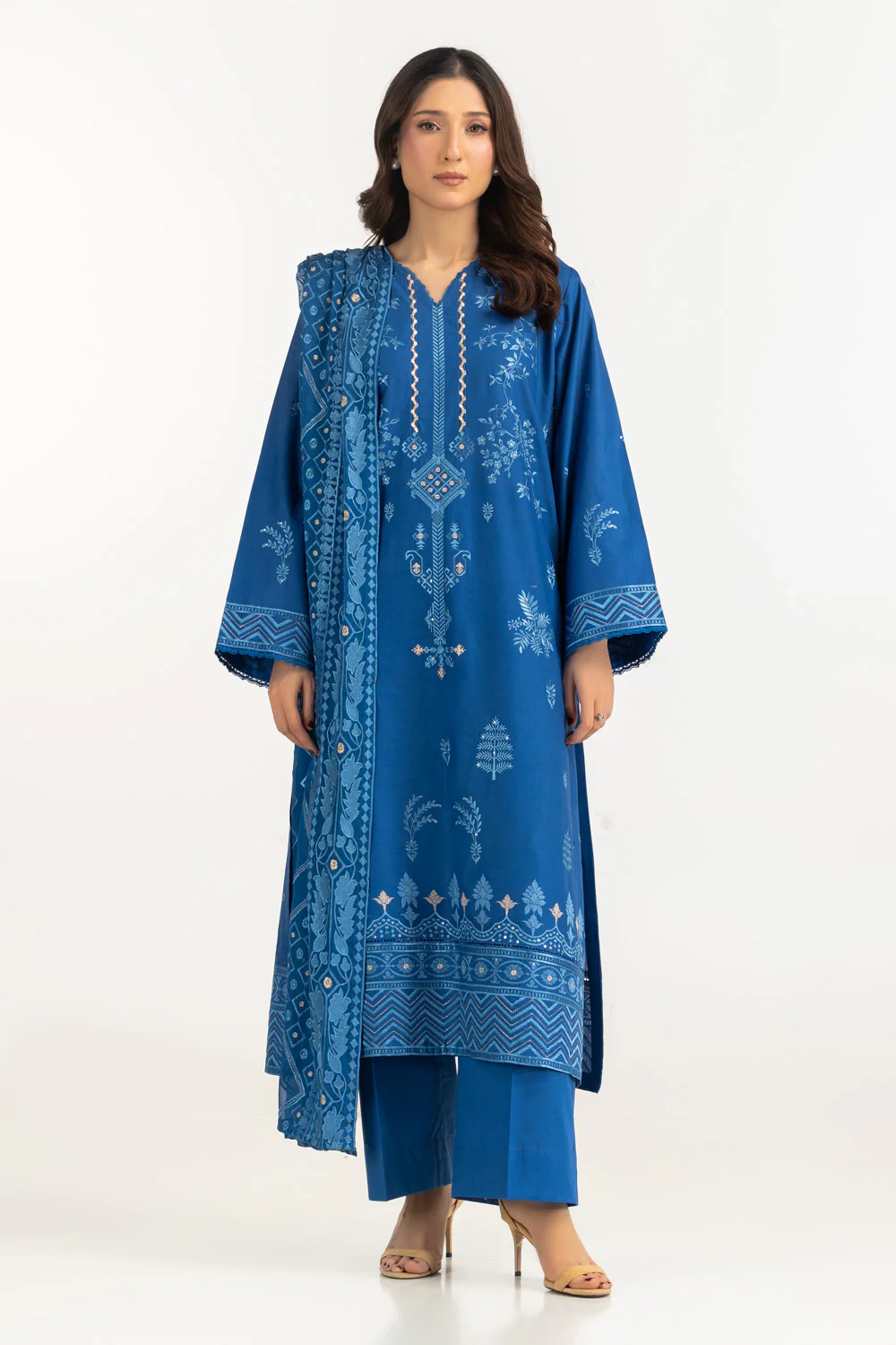 3PC Lawn Embroidered Suit
