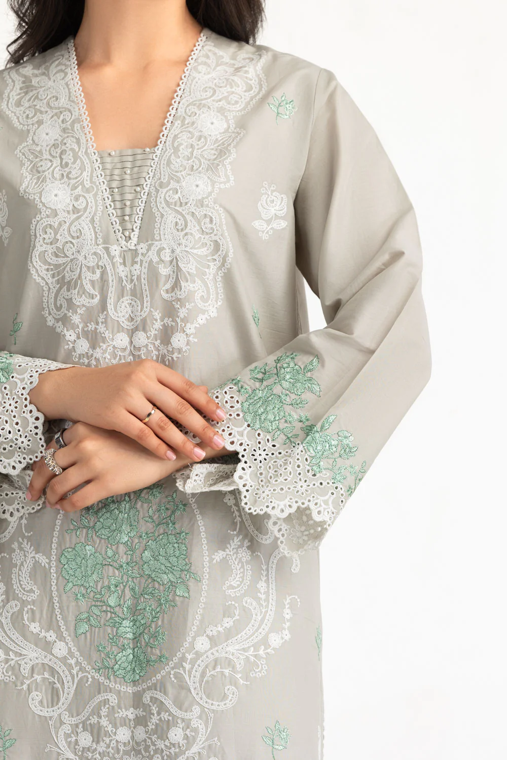 3PC Lawn Embroidered Suit - Image 2