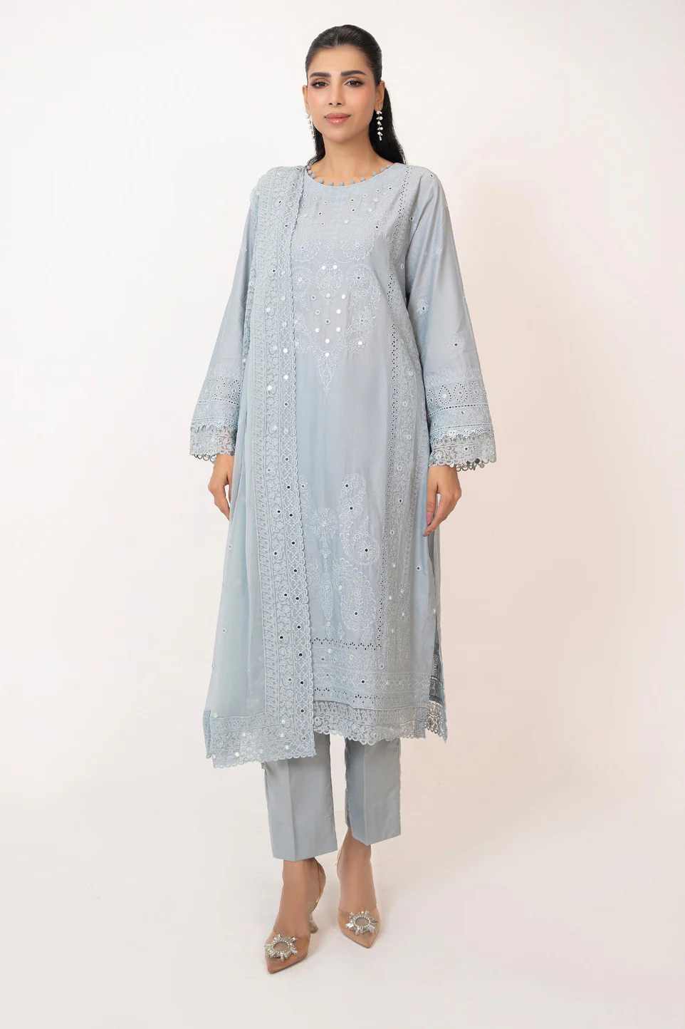 3PC Lawn Embroidered Suit