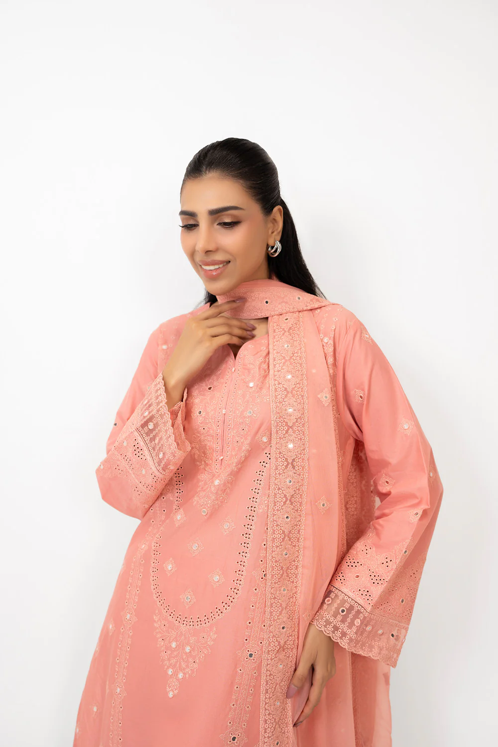 3PC Lawn Embroidered Suit - Image 5