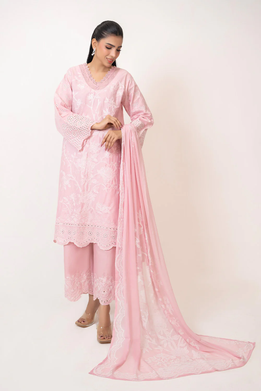 3PC Lawn Embroidered Suit - Image 3
