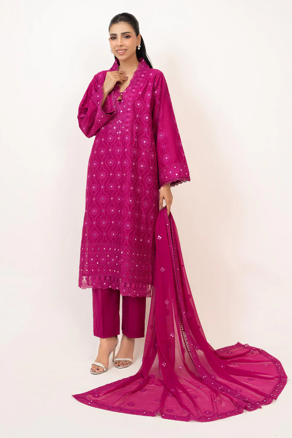 3PC Lawn Embroidered Suit - Image 2