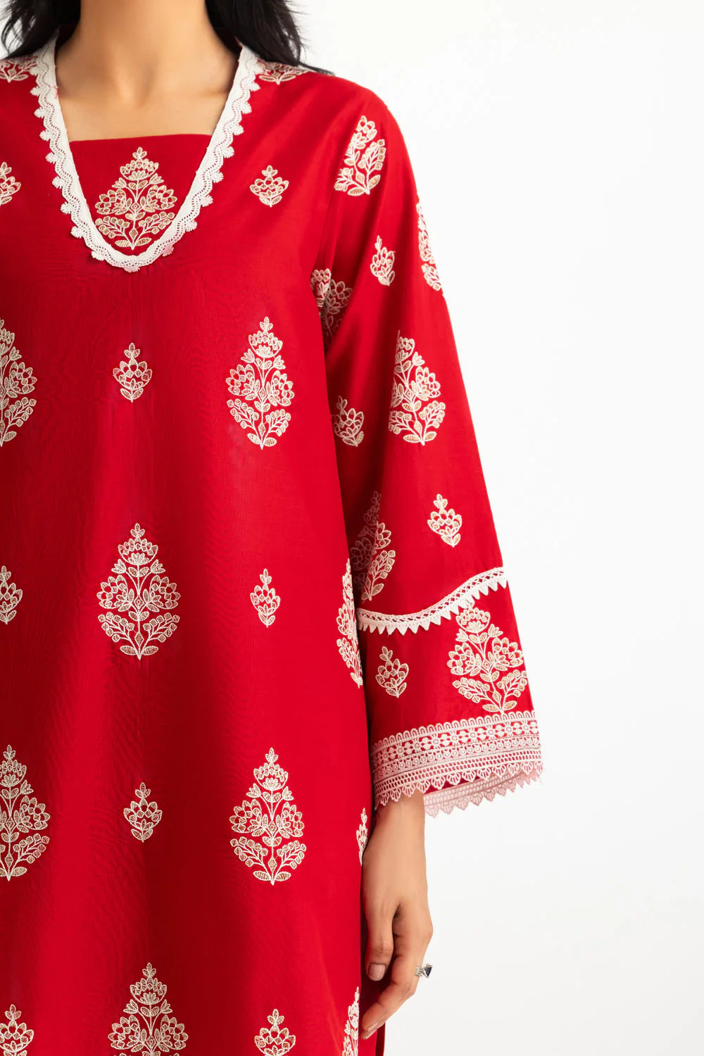 3PC Lawn Embroidered Suit - Image 2