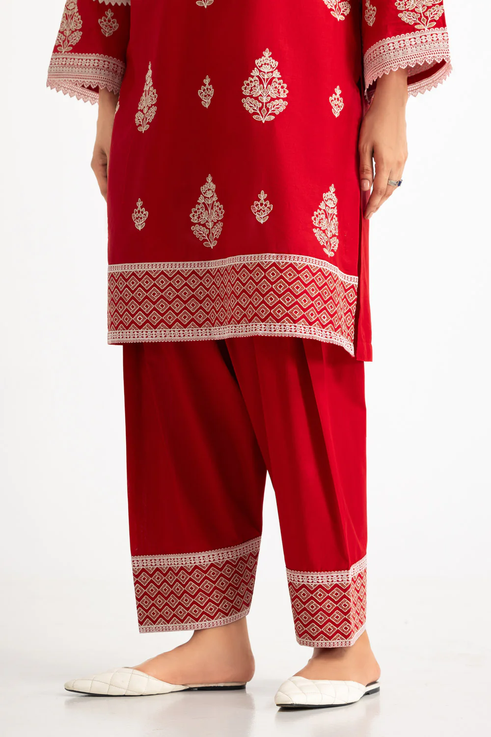 3PC Lawn Embroidered Suit - Image 6