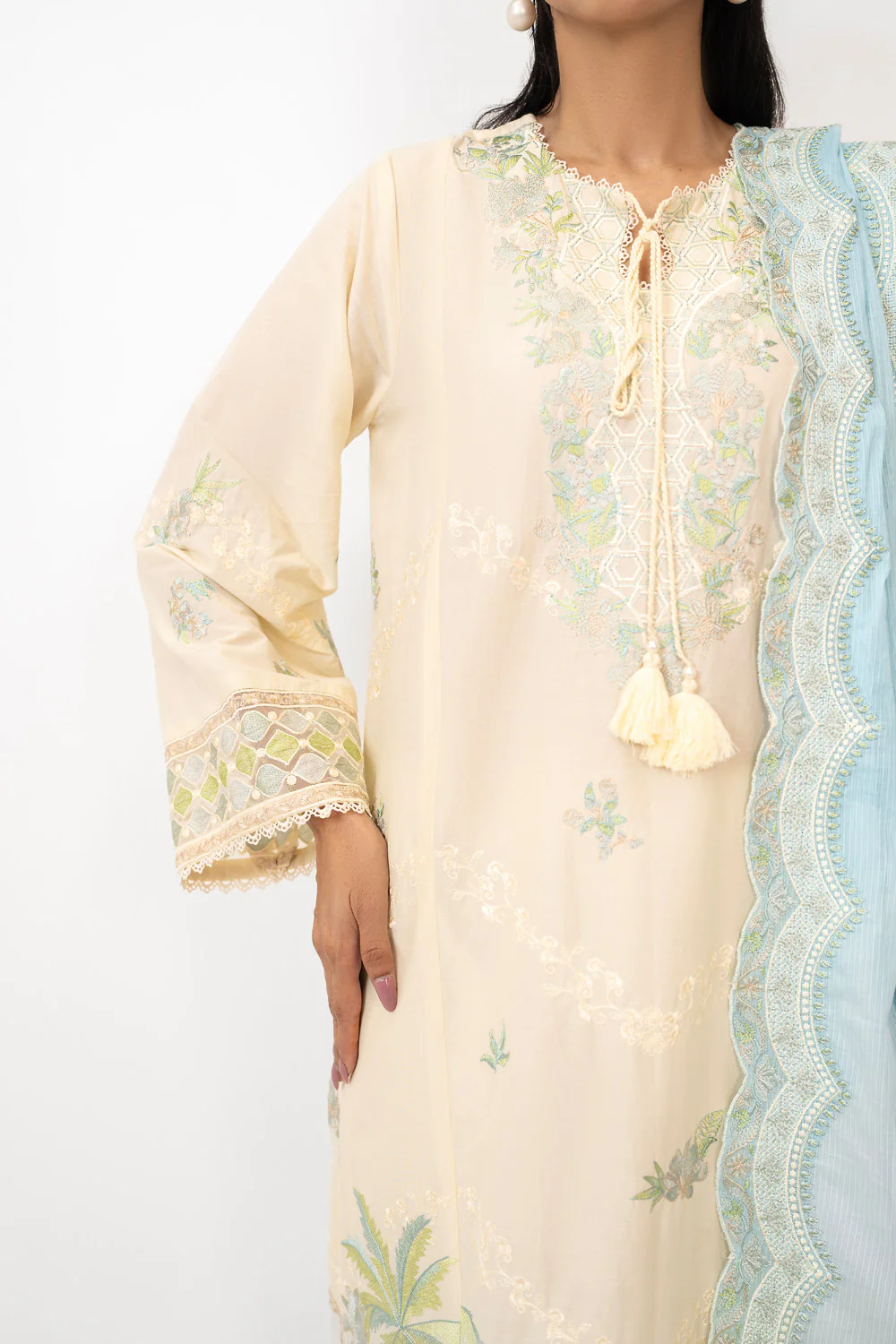 3PC Lawn Embroidered Suit - Image 2