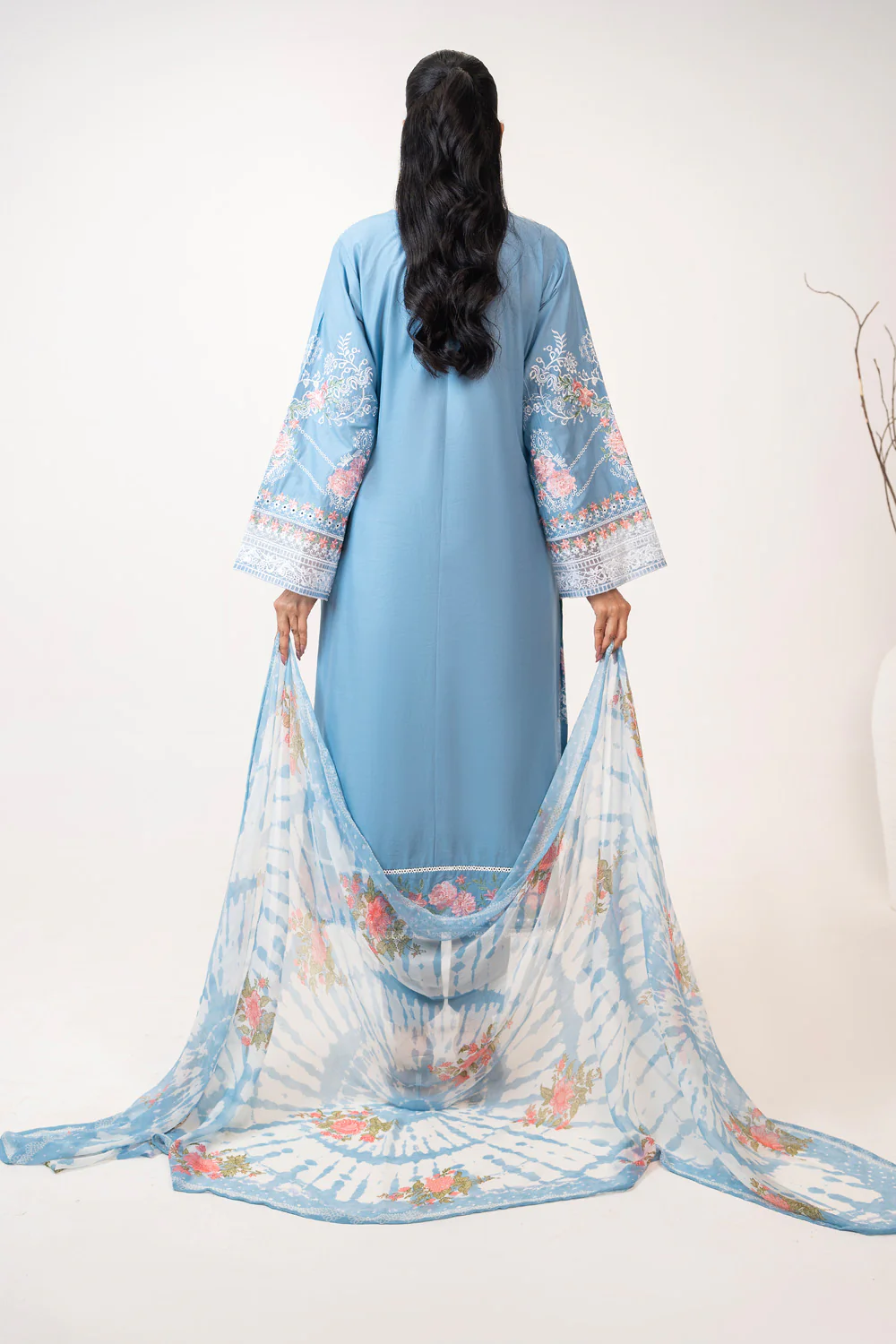 3PC Lawn Embroidered Suit - Image 5