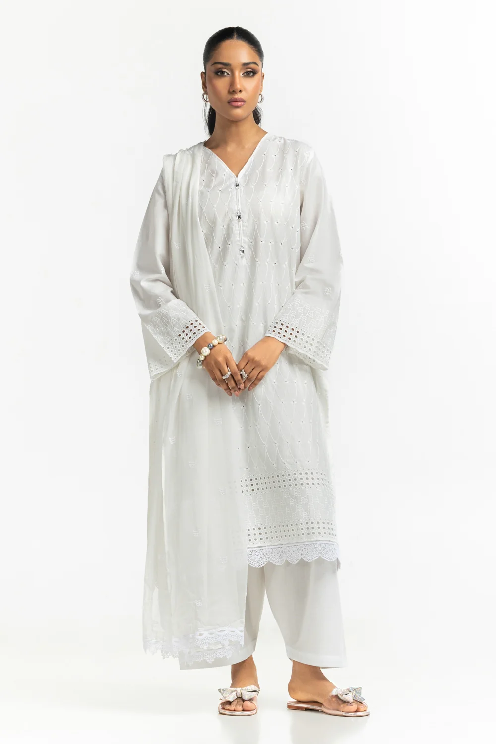 3PC Lawn Embroidered Suit - Image 4