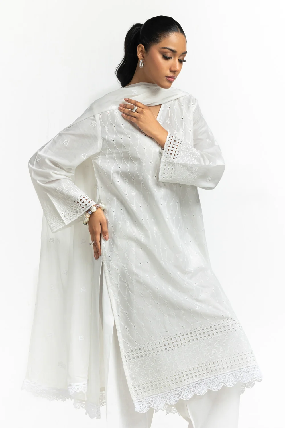 3PC Lawn Embroidered Suit - Image 5