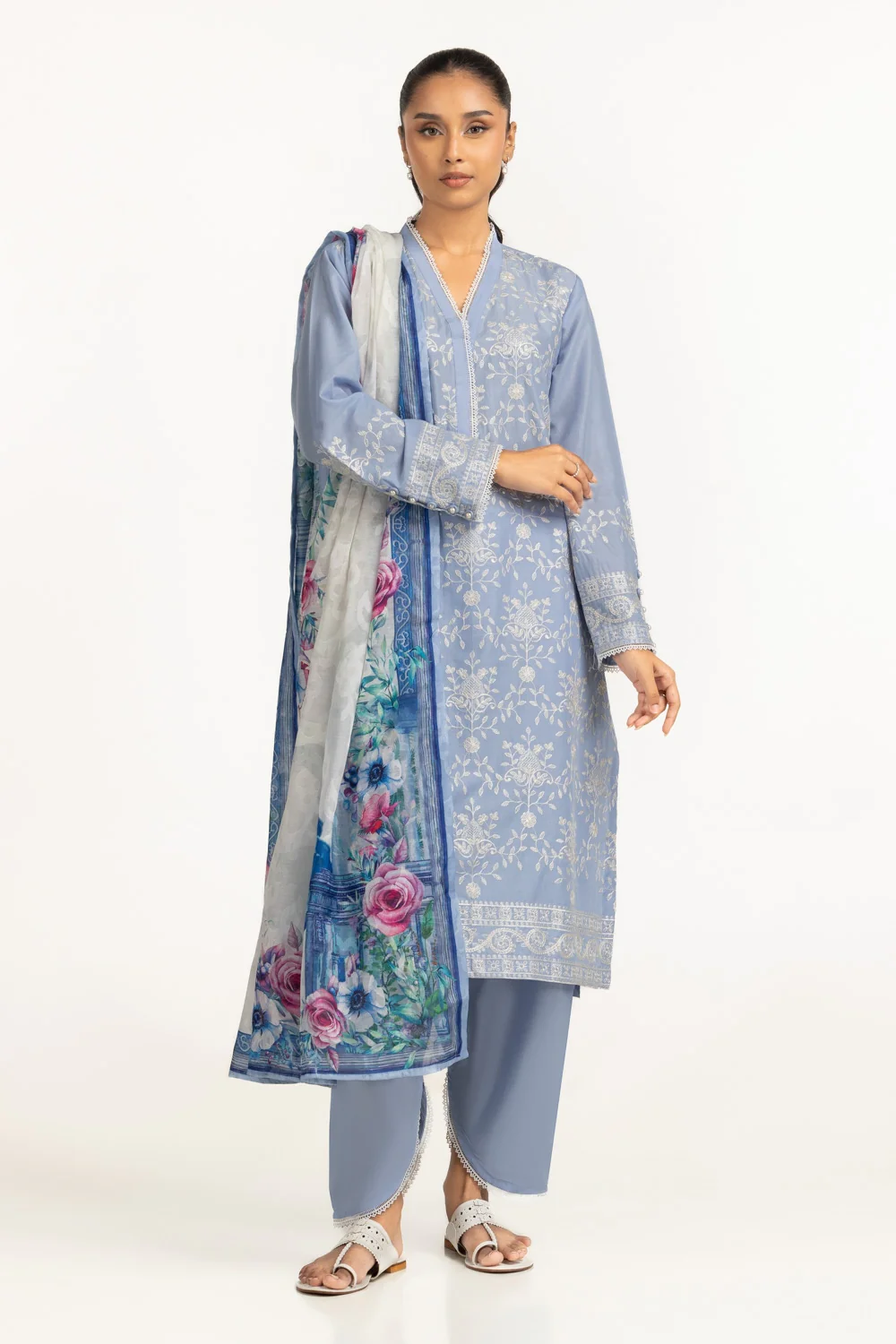 3PC Lawn Embroidered Suit