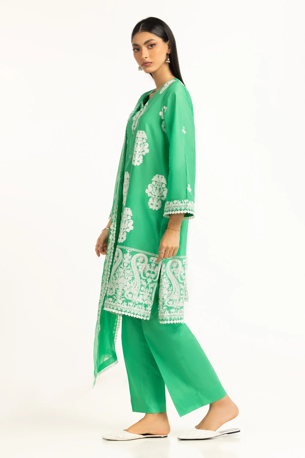 3Pc Lawn Embroidered Suit - Image 5