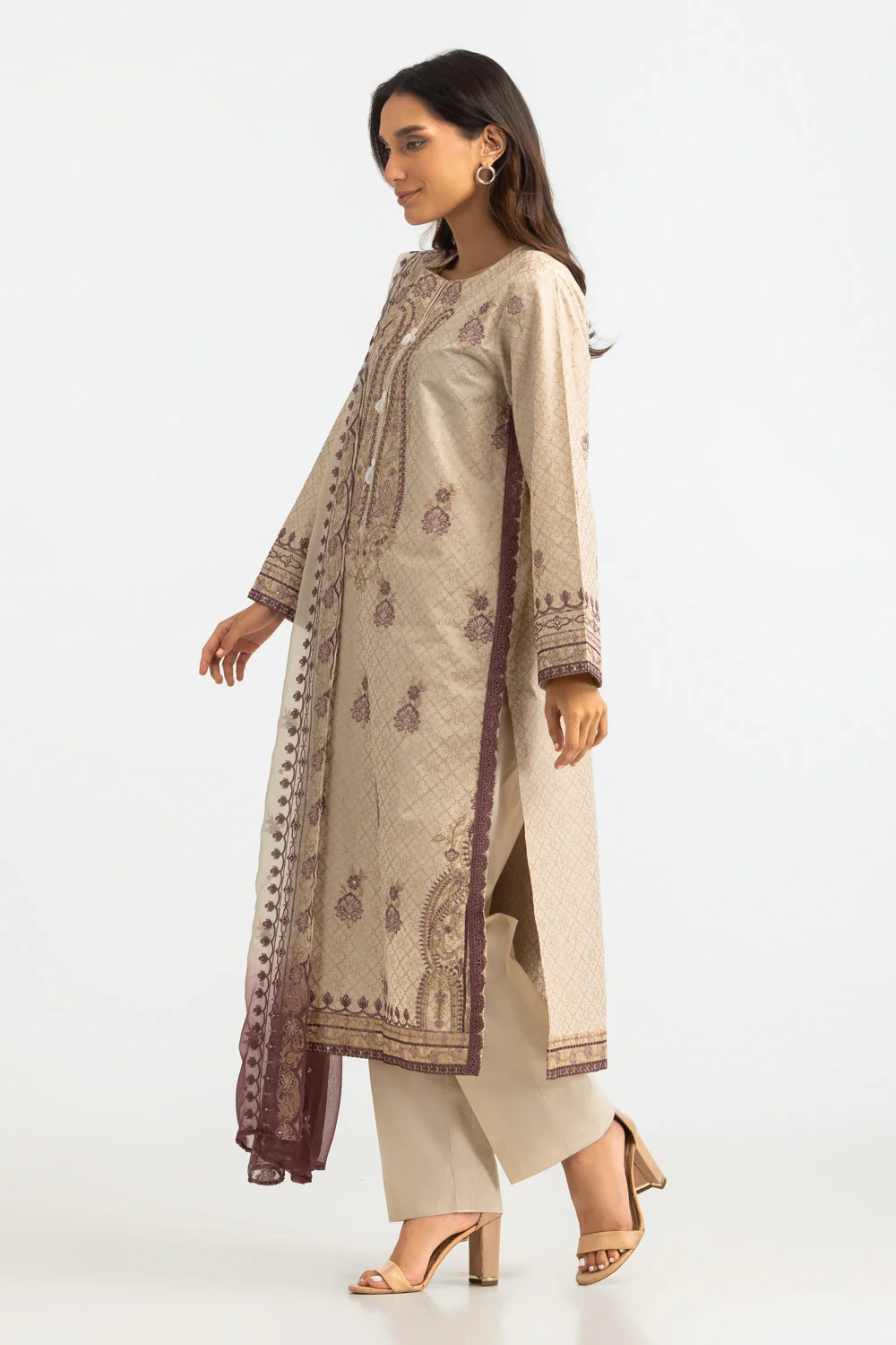 3PC Lawn Glitter Printed Suit With Embroidered - Image 4