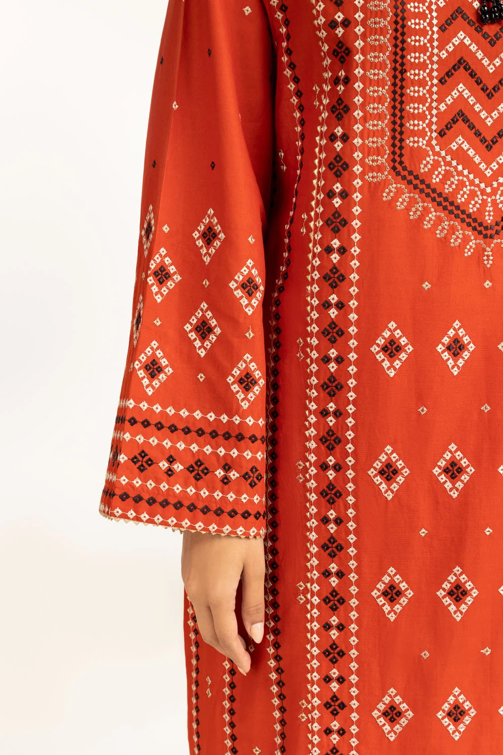 3PC Lawn Gold & Lacquer Printed Suit With Embroidered - Image 4