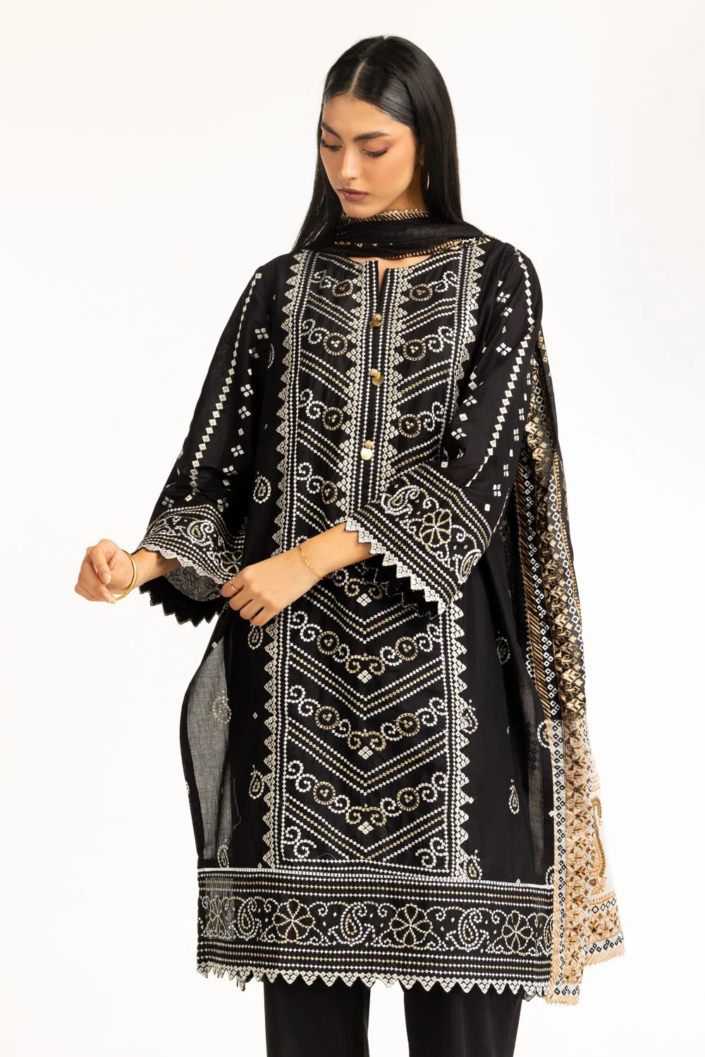 3PC Lawn Lacquer Printed Suit With Embroidered - Image 3