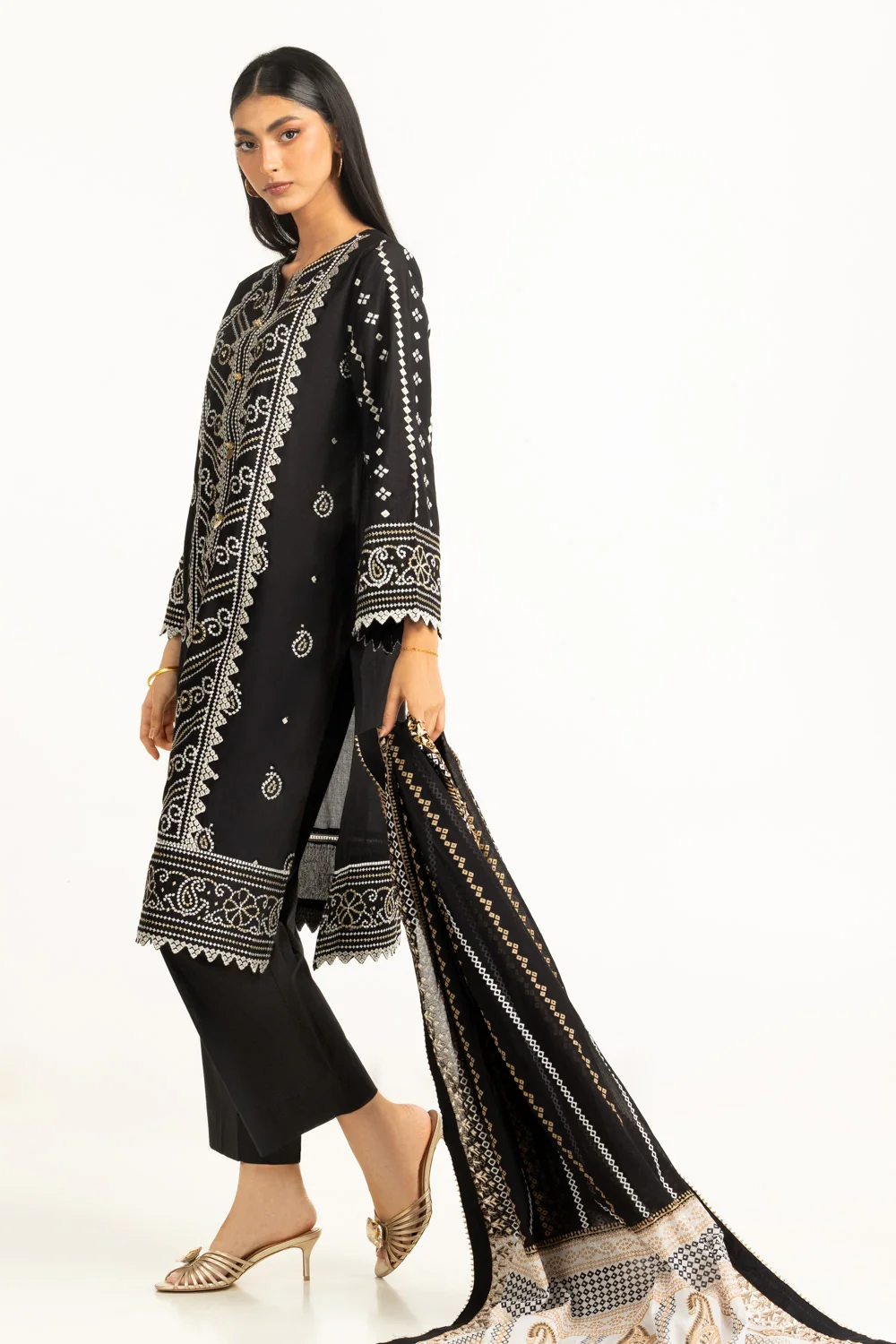 3PC Lawn Lacquer Printed Suit With Embroidered - Image 4